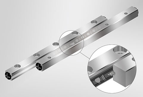 Rack and pinion mechanism for synchronous cage guidance