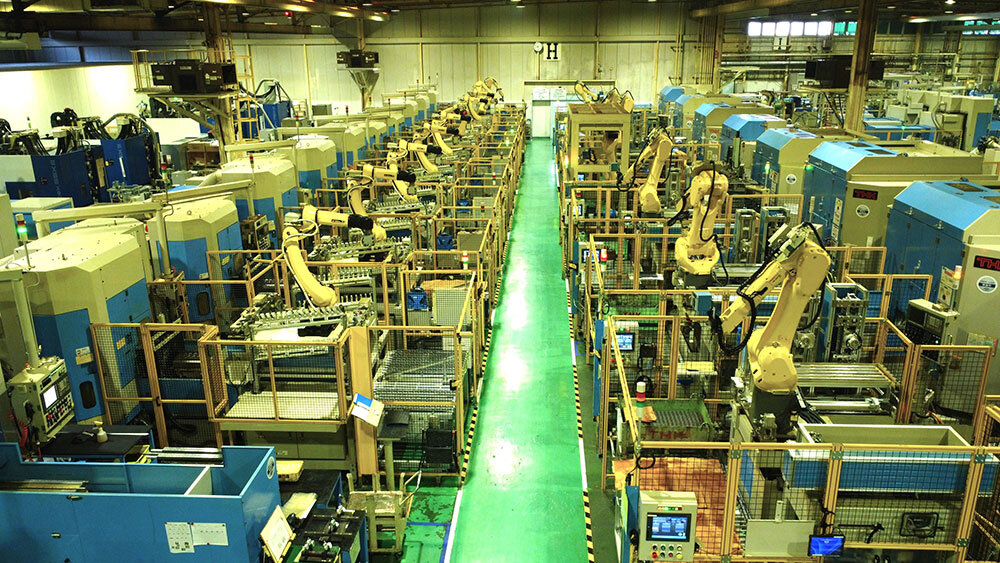国内最大級のTHK生産拠点「山口工場」の製造現場